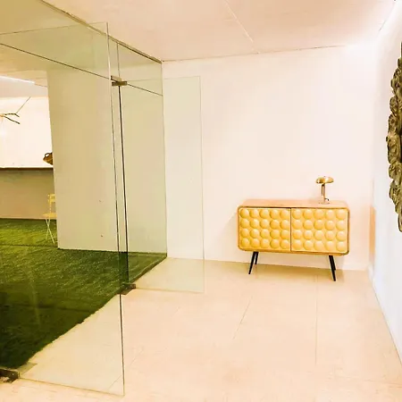 Collection Port - Boutique , Center Bed & Breakfast *