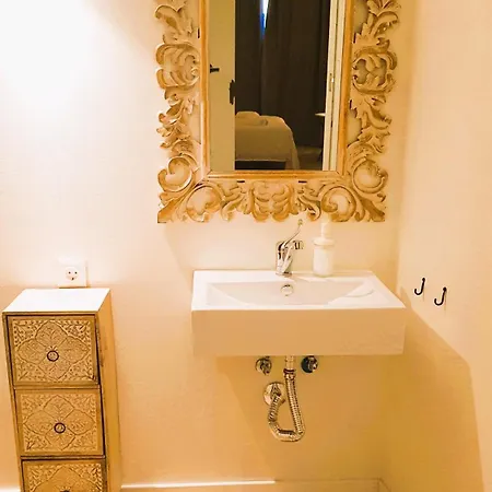 Collection Port - Boutique , Center