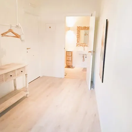 Collection Port - Boutique , Center Bed & Breakfast *